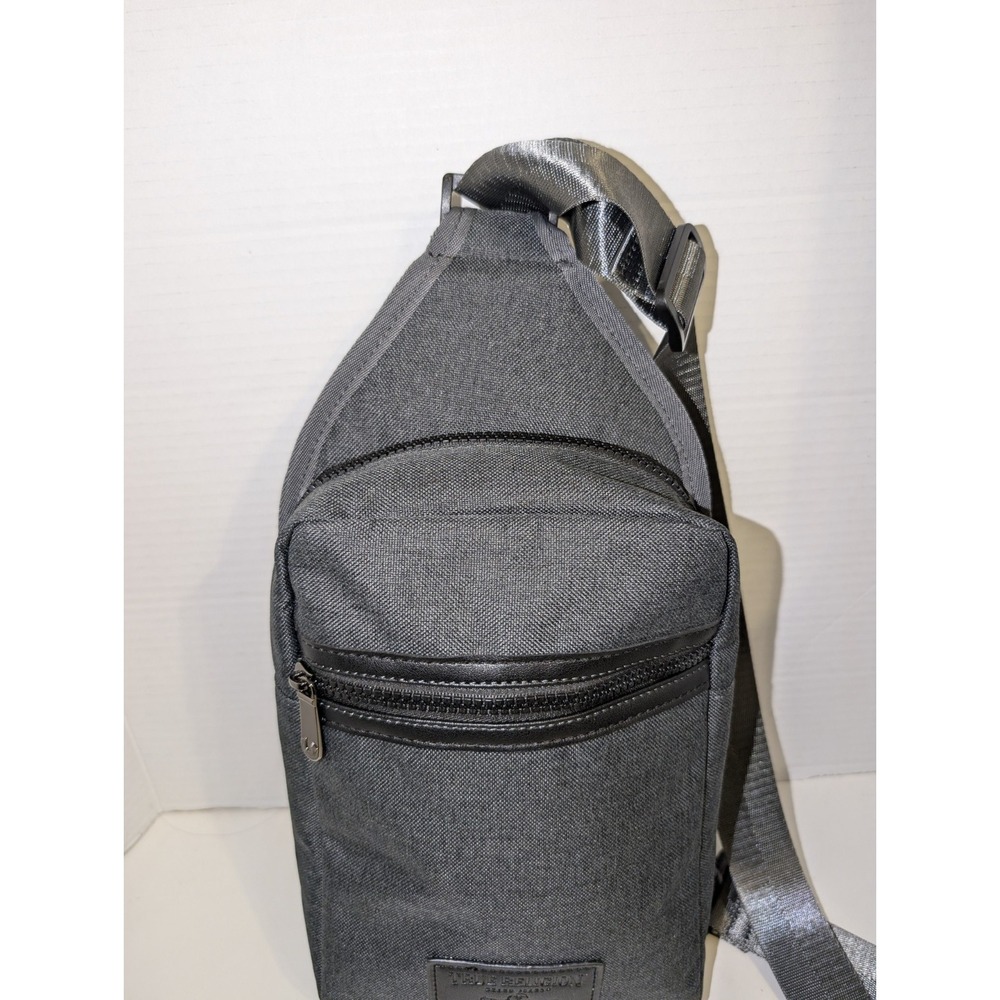 True Religion Crossbody Mens Sling Bag Gray Yeta 2.0 Buddha Logo Adjustable NWOT - Picture 3 of 16